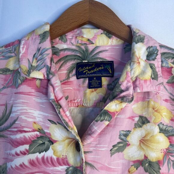 Island Traders Pink Floral Hawaiian Tropical Short Sleeve Button Front Shirt MD - Picture 3 of 8